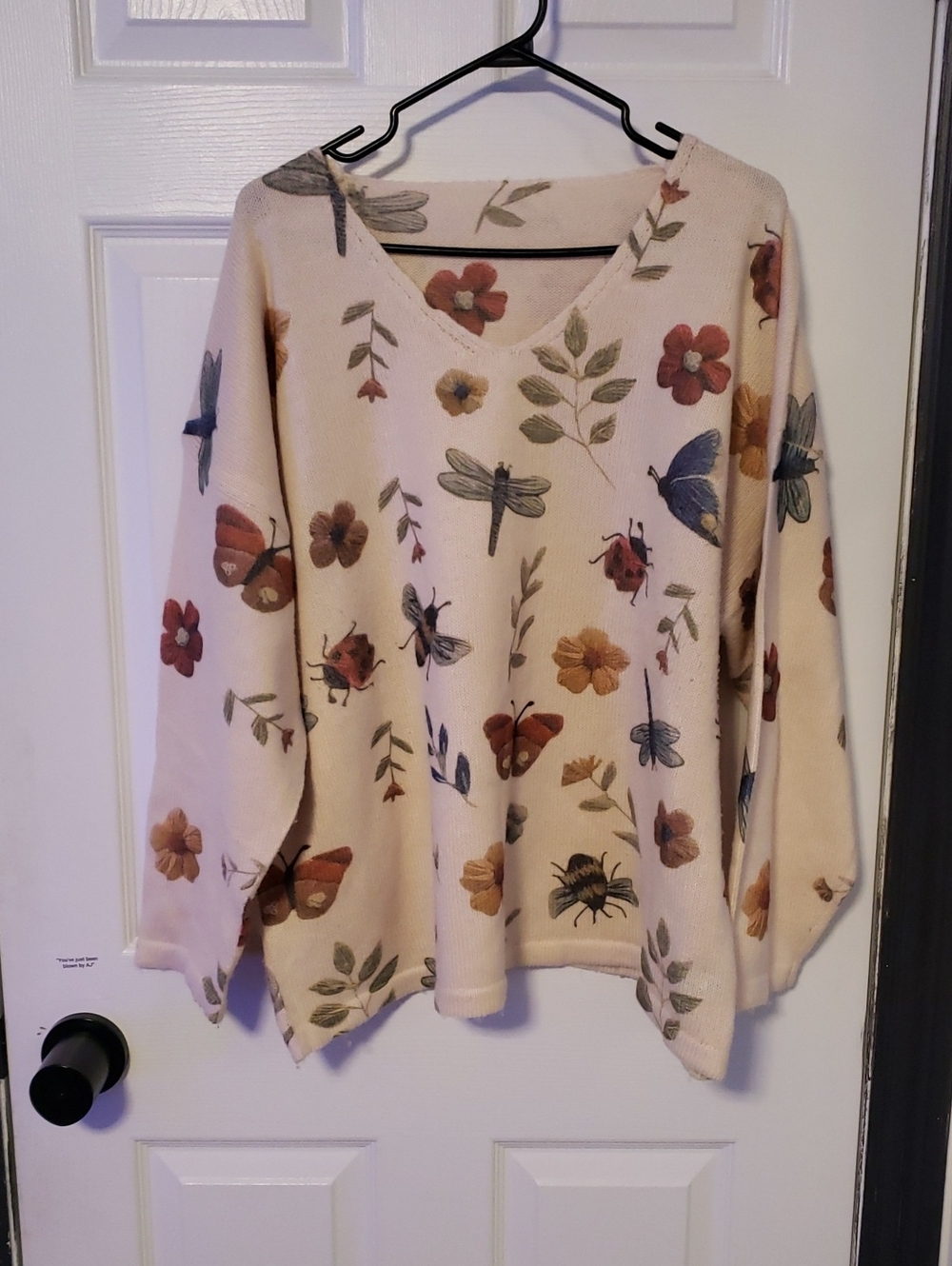 SHEIN Cream V-Neck Sweater with Floral & Bug Print